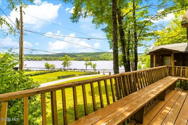 $599,000 | 9 Chippewa Loop, Horicon, NY 12815