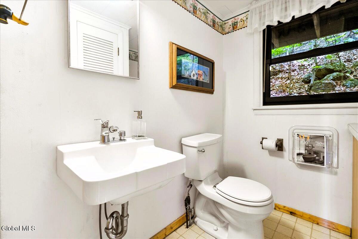 9 Chippewa Loop Horicon, NY 12815 - Photo 25 of 62 22-IMG_8313