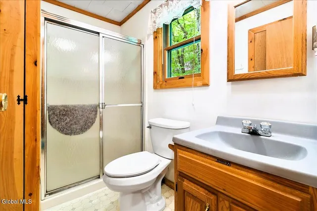 $599,000 | 9 Chippewa Loop, Horicon, NY 12815