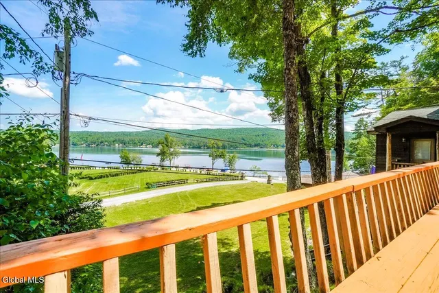 $599,000 | 9 Chippewa Loop, Horicon, NY 12815