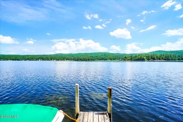 $599,000 | 9 Chippewa Loop, Horicon, NY 12815