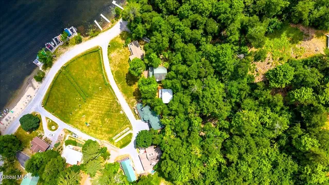 $599,000 | 9 Chippewa Loop, Horicon, NY 12815