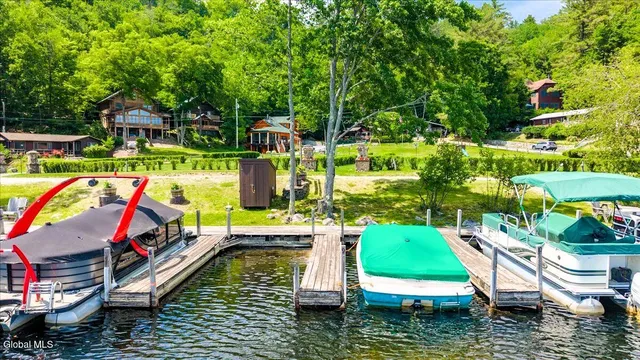 $599,000 | 9 Chippewa Loop, Horicon, NY 12815