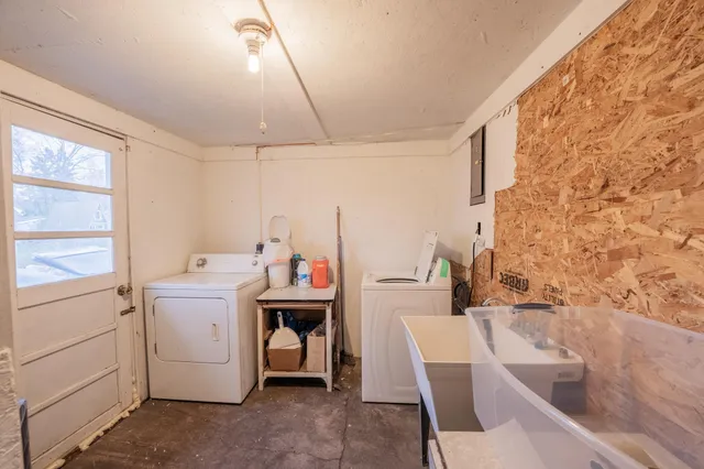 $195,000 | 503 North Dewey Street, Eau Claire, WI 54703