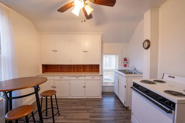 $195,000 | 503 North Dewey Street, Eau Claire, WI 54703