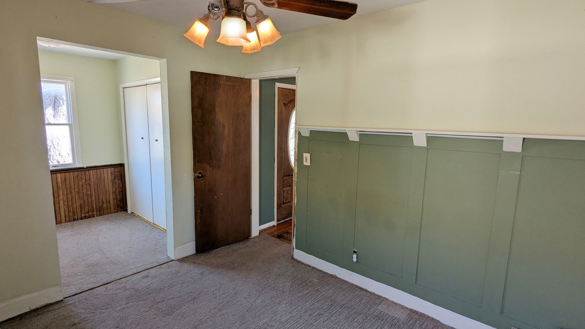 2008 44th Street Rock Island, IL 61201 - Photo 12 of 20