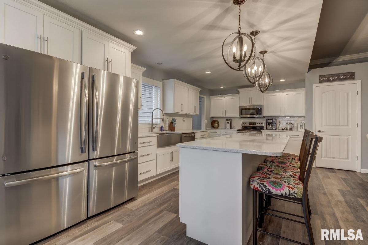 4832 Greenbriar Drive Springfield, IL 62711 - Photo 6 of 27 Gallery Image 6