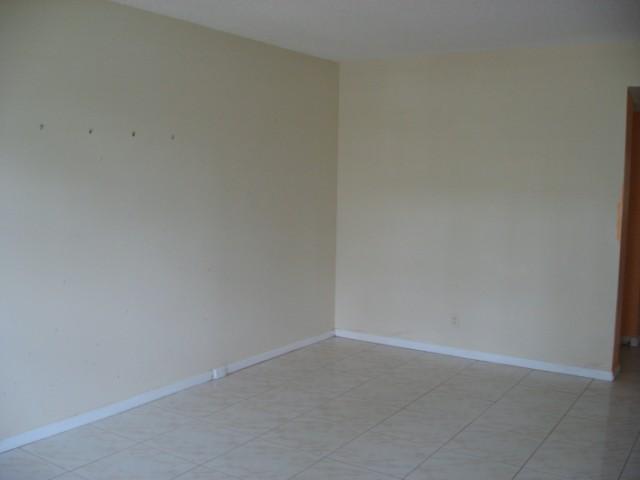 1050 Hythe A, Unit 1050 Boca Raton, FL 33434 - Photo 8 of 9 Additional Photo