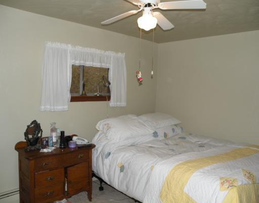 44 Blom Road Grove City, PA 16127 - Photo 7 of 8 Master Bedroom.