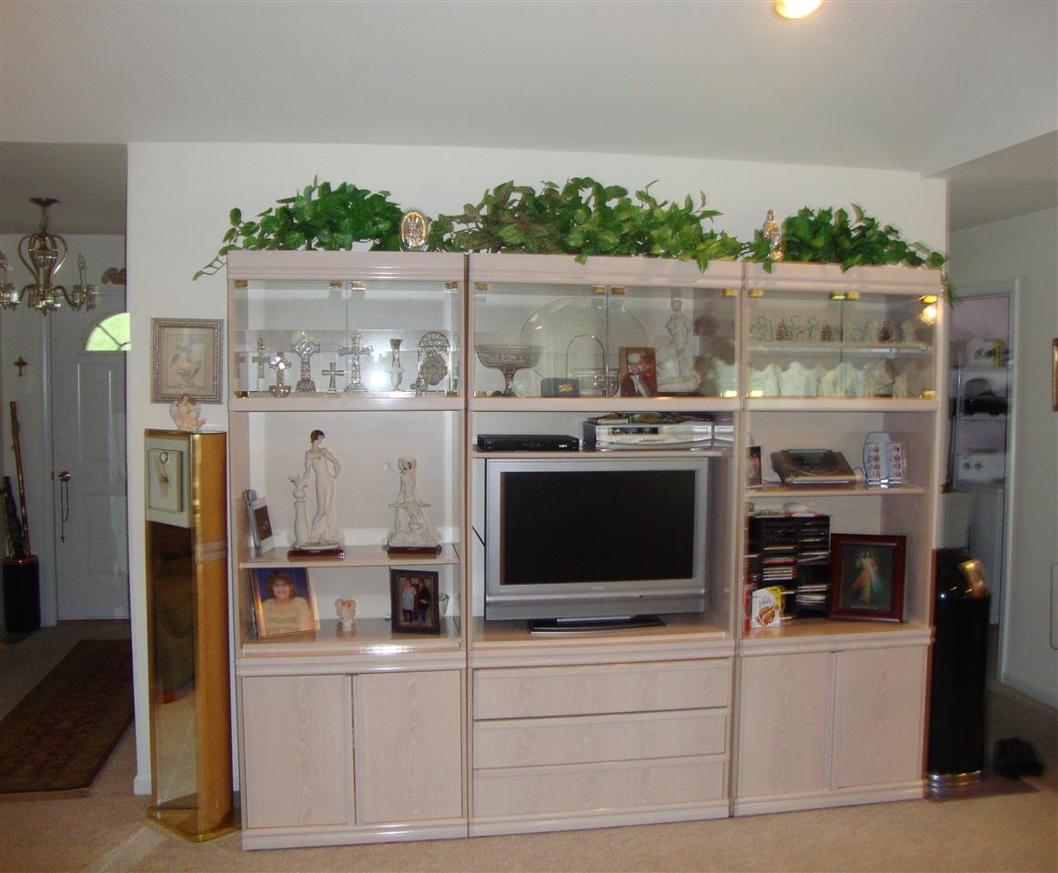 11516 Dunn Road Memphis, MI 48041 - Photo 4 of 13 31257336-3.JPG