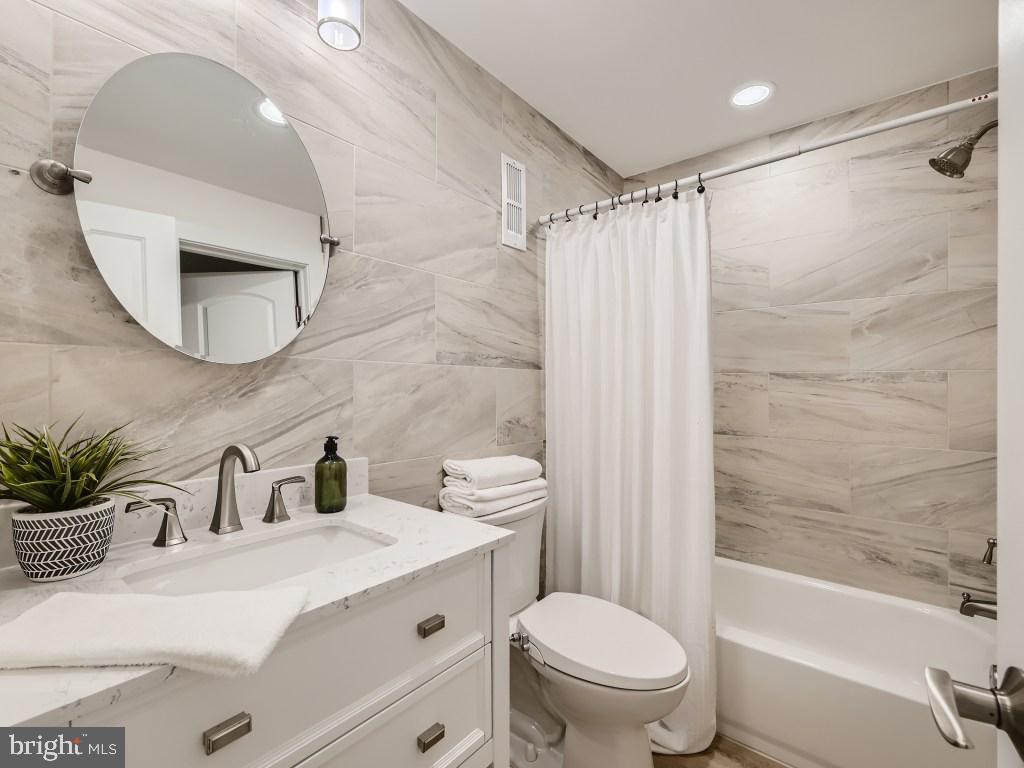 150 West Barre Street, Unit R 25 Baltimore, MD 21201 - Photo 10 of 15 Gallery Image 10