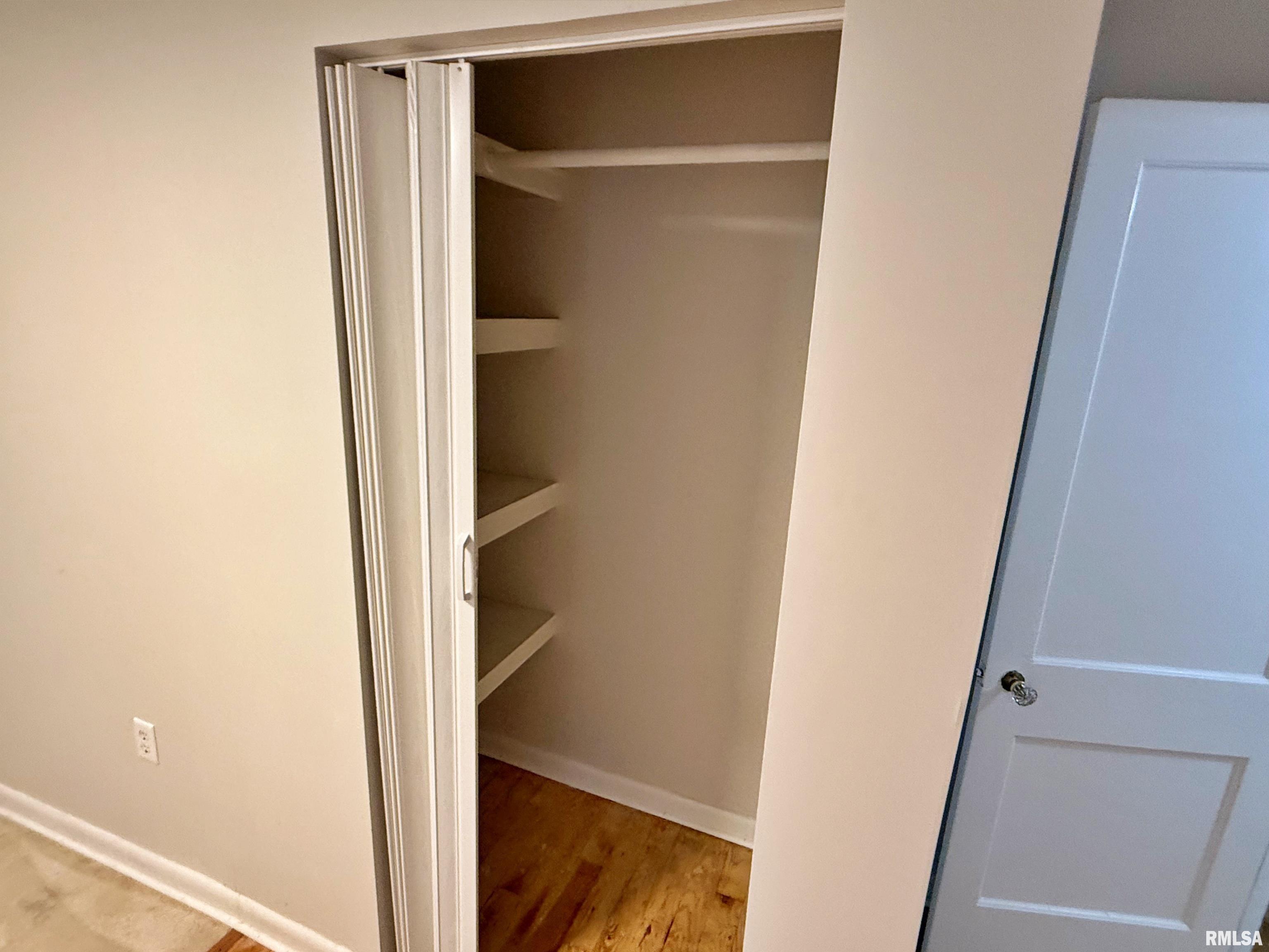 705 Catherine Street Metropolis, IL 62960 - Photo 19 of 41