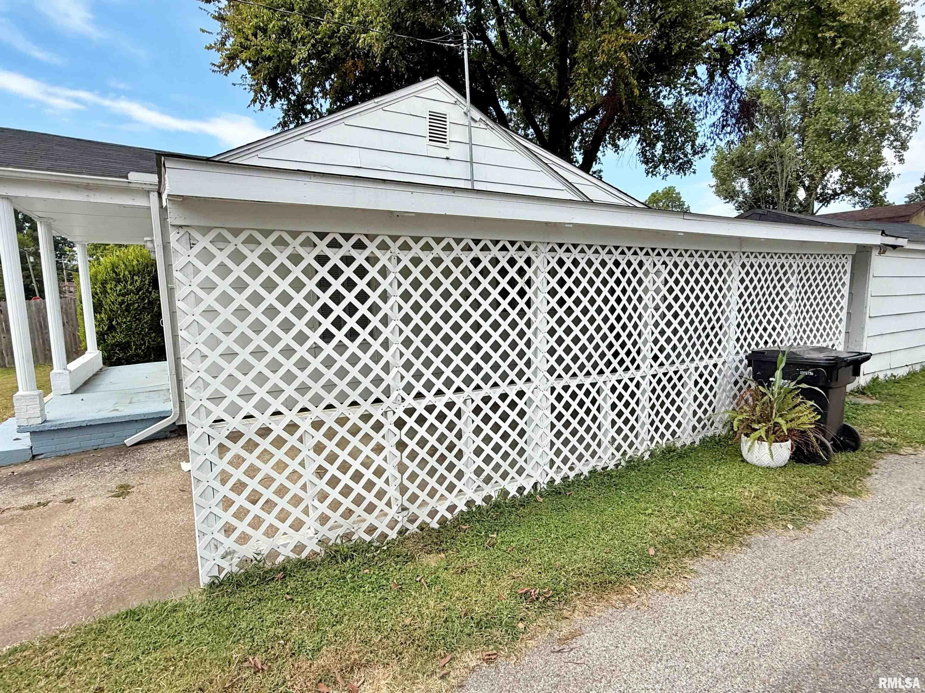 705 Catherine Street Metropolis, IL 62960 - Photo 33 of 41