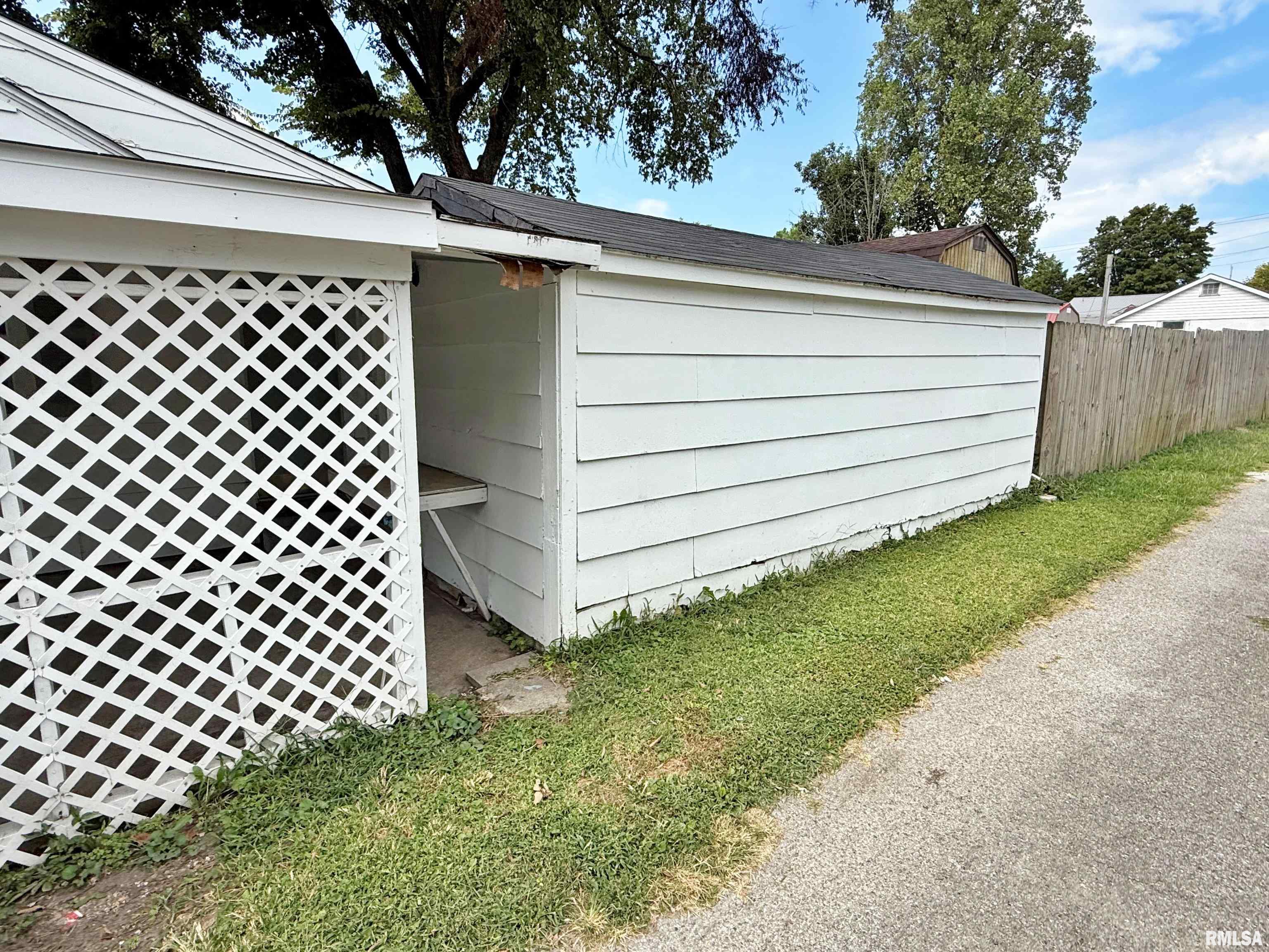 705 Catherine Street Metropolis, IL 62960 - Photo 34 of 41