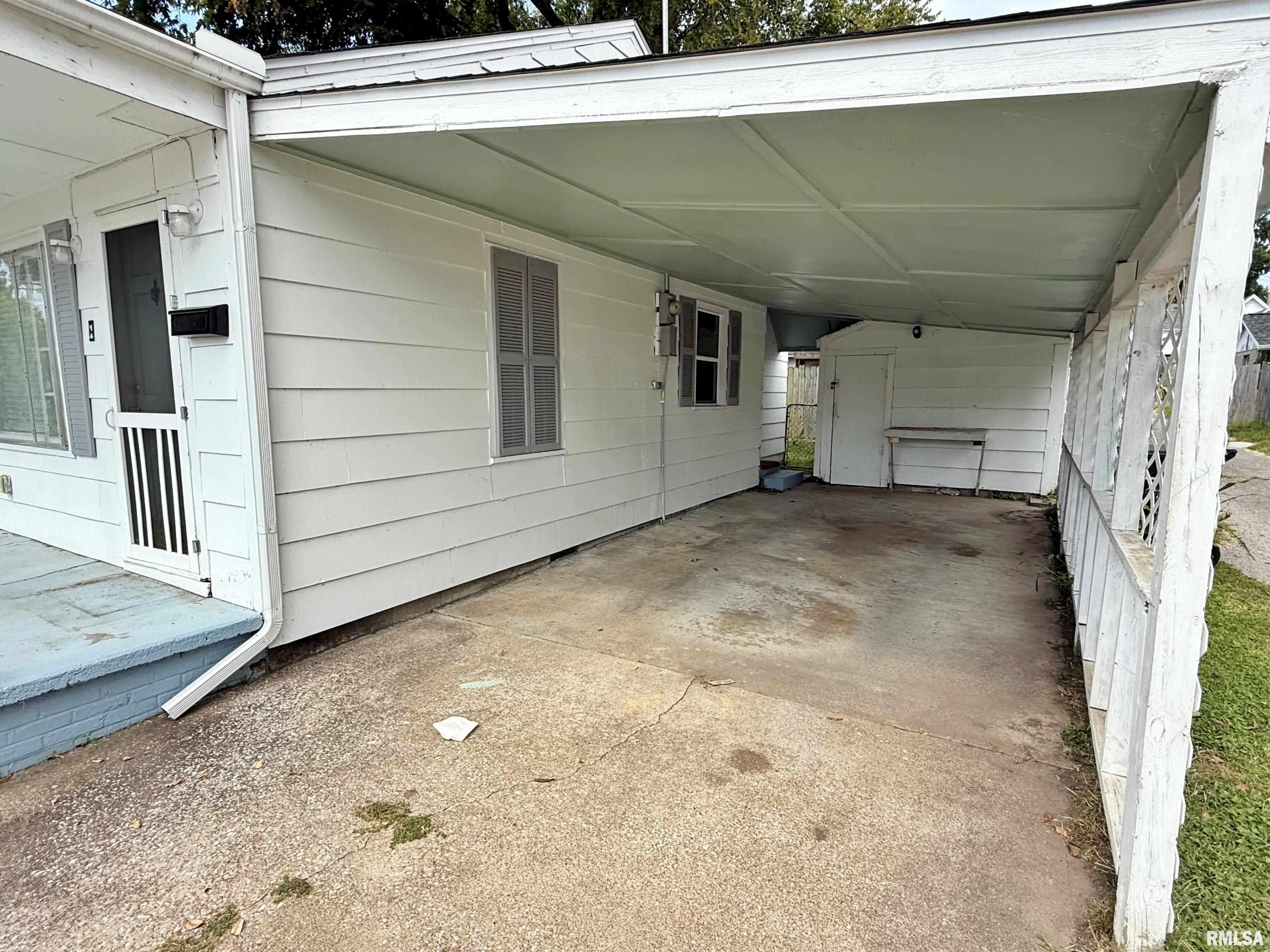 705 Catherine Street Metropolis, IL 62960 - Photo 8 of 41