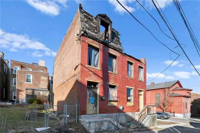 $134,500 | 246 Ater Way, Pittsburgh, PA 15201