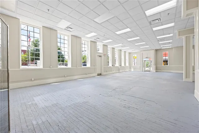 $8,500 | 100 North Broad Street, Monroe, GA 30655
