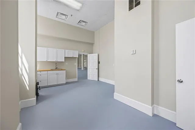 $8,500 | 100 North Broad Street, Monroe, GA 30655