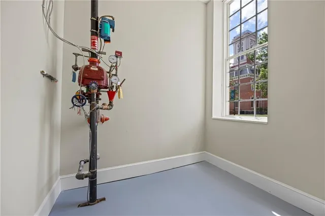 $8,500 | 100 North Broad Street, Monroe, GA 30655