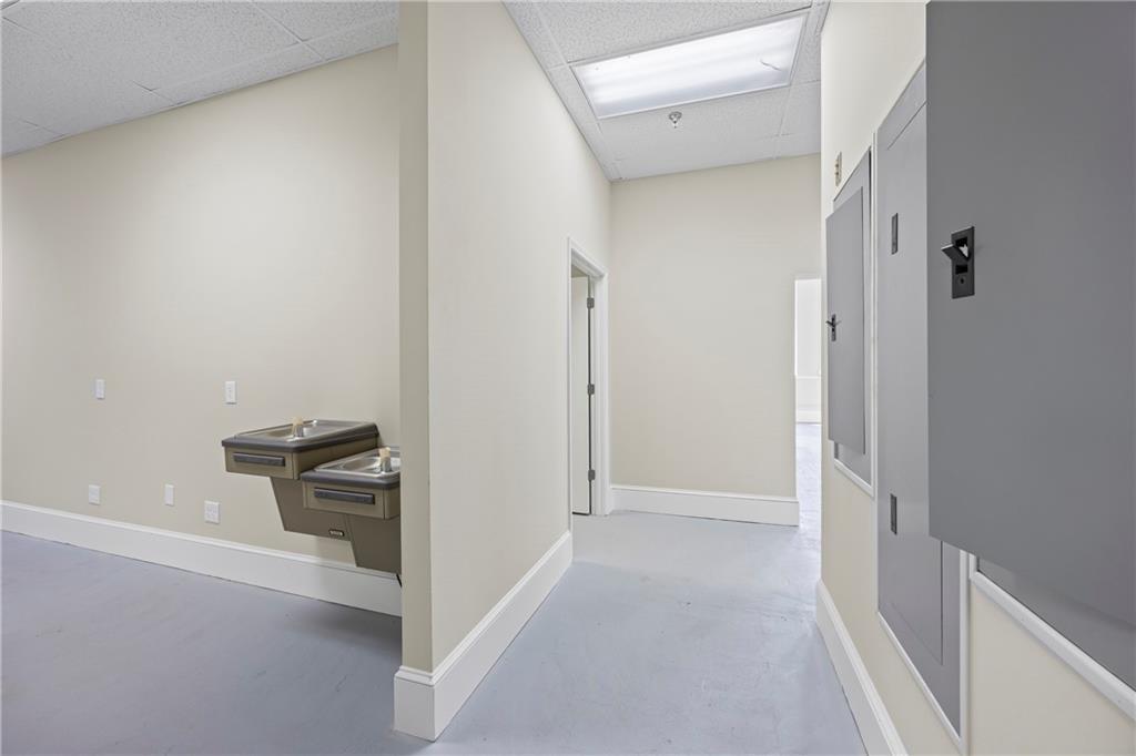 100 North Broad Street Monroe, GA 30655 - Photo 32 of 45