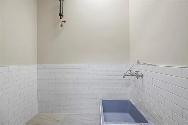 $8,500 | 100 North Broad Street, Monroe, GA 30655