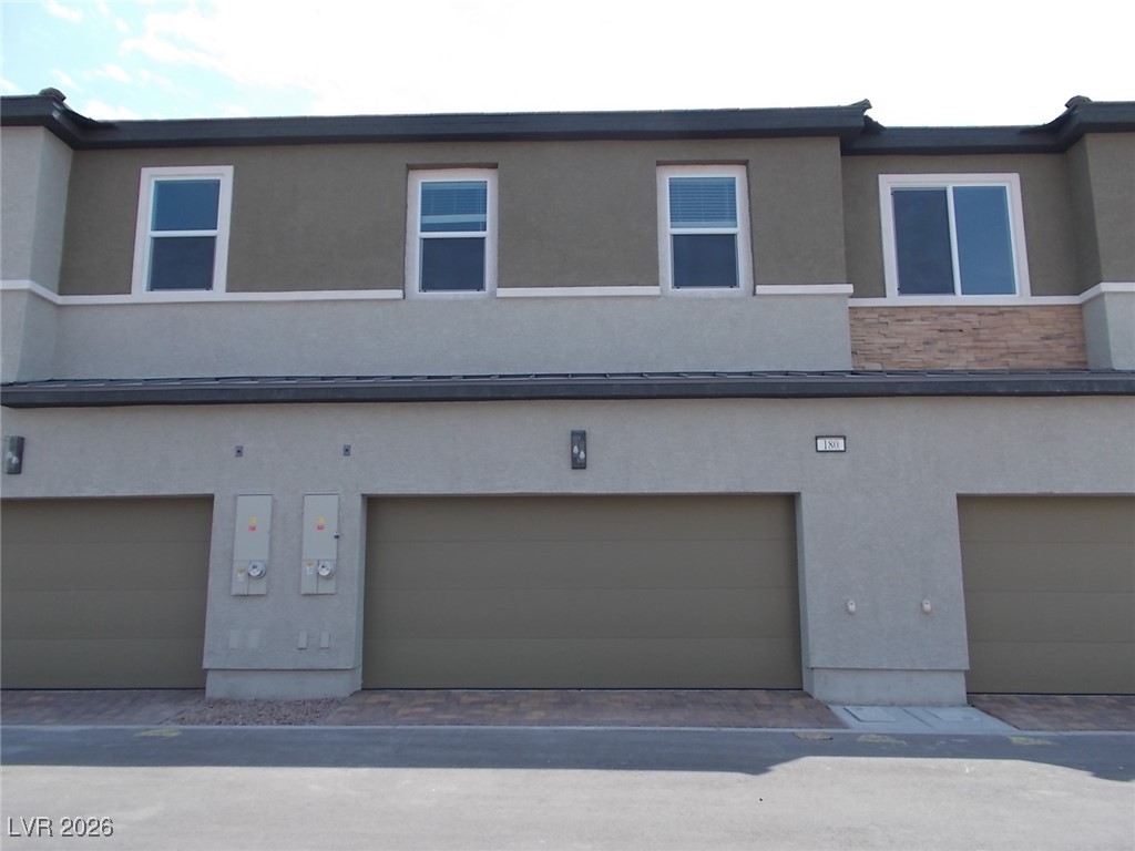 180 Freeport Vw Place Henderson, NV 89011 - Photo 2 of 23