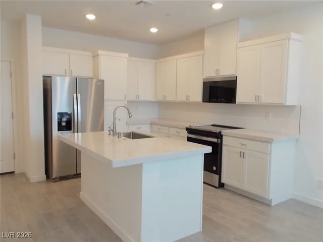 $1,875 | 180 Freeport Vw Place, Henderson, NV 89011