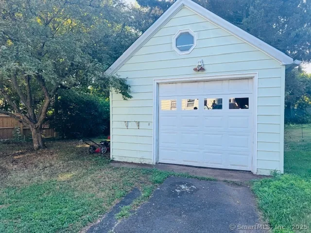 $289,000 | 310 Fairview Avenue, Hamden, CT 06514