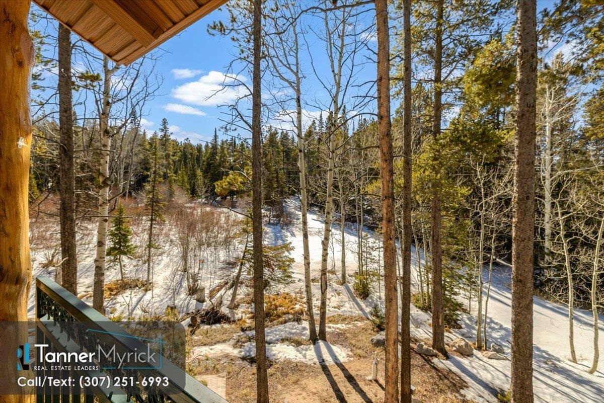 2125 Hogadon Road Casper, WY 82601 - Photo 11 of 33