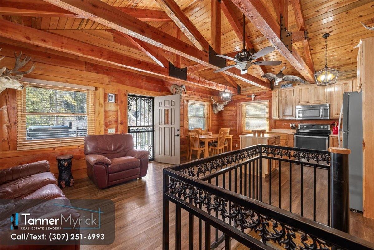 2125 Hogadon Road Casper, WY 82601 - Photo 15 of 33