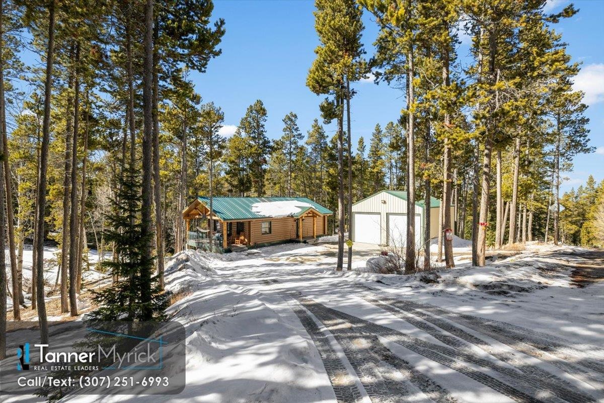 2125 Hogadon Road Casper, WY 82601 - Photo 2 of 33