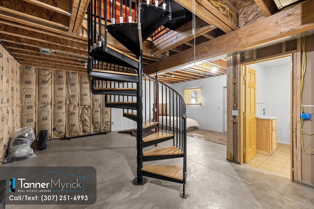 2125 Hogadon Road Casper, WY 82601 - Photo 26 of 33