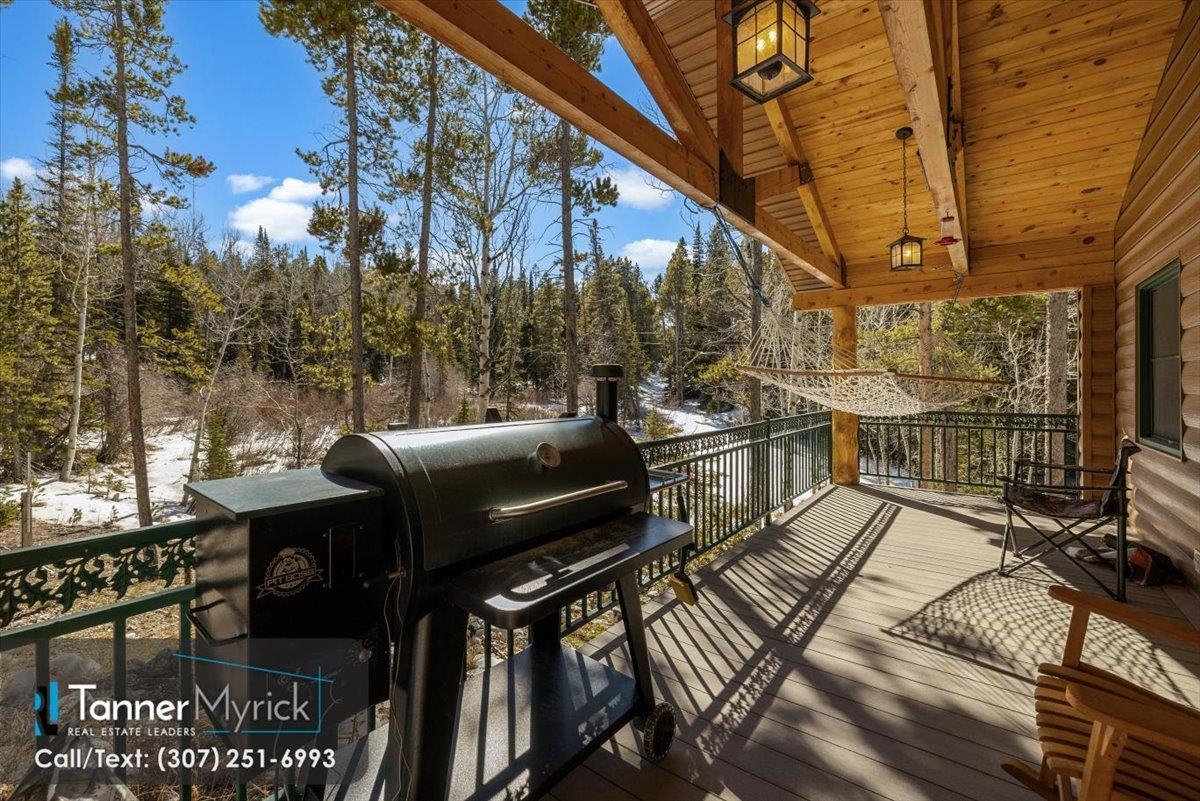 2125 Hogadon Road Casper, WY 82601 - Photo 10 of 33