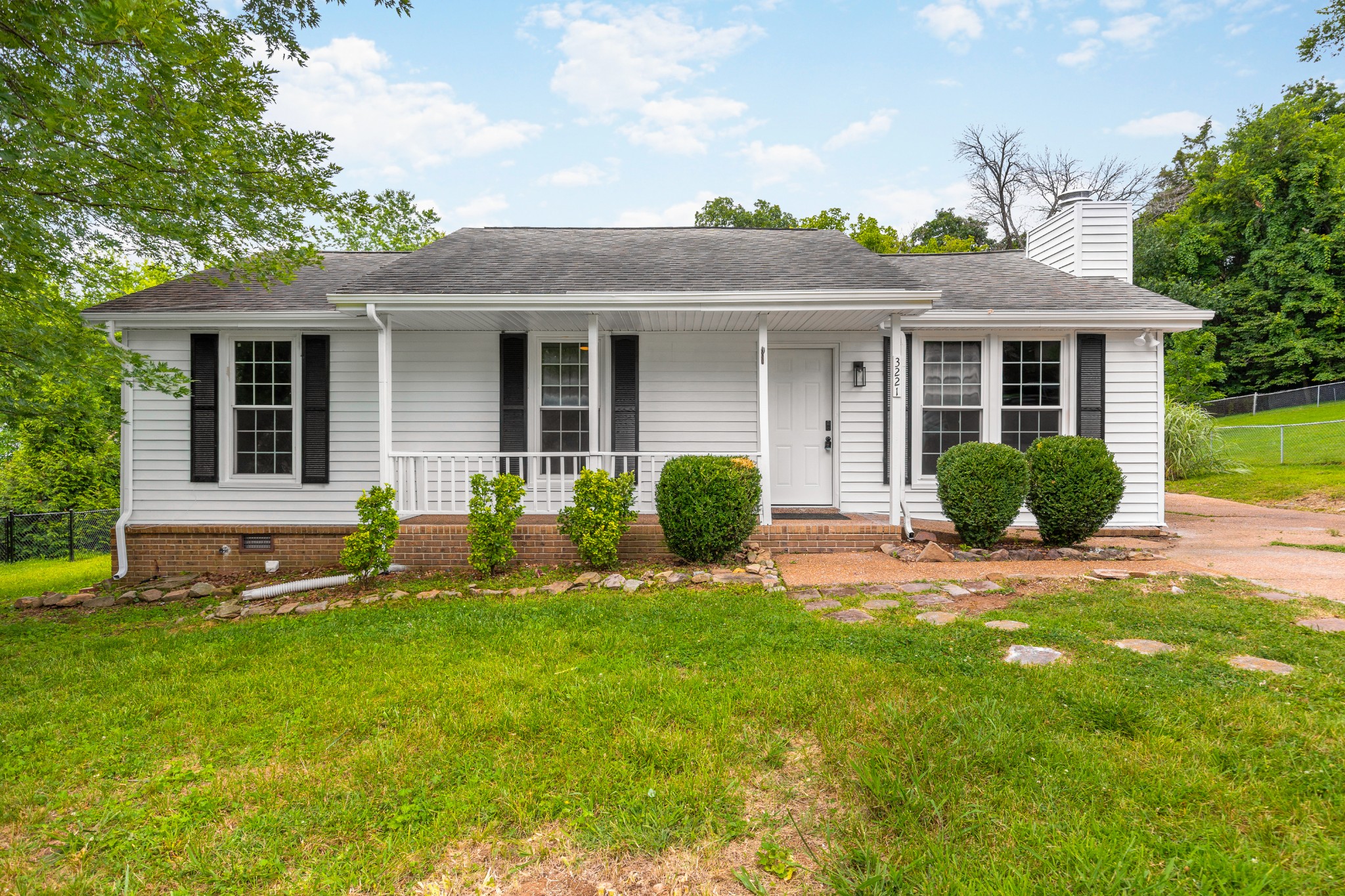 3221 Cedar Ridge Road Nashville, TN 37214 - Photo 4 of 37