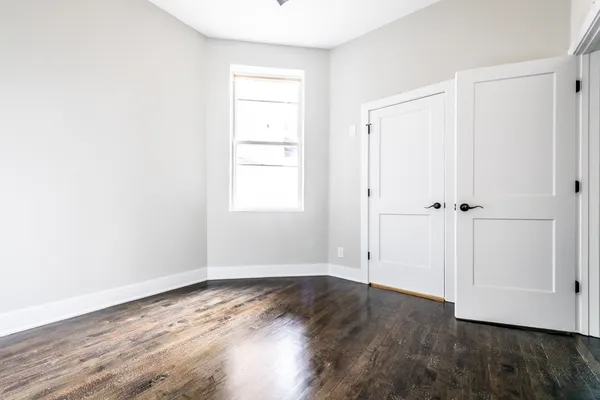 $3,000 | 1435 North Washtenaw Avenue, Unit 1, Chicago, IL 60622