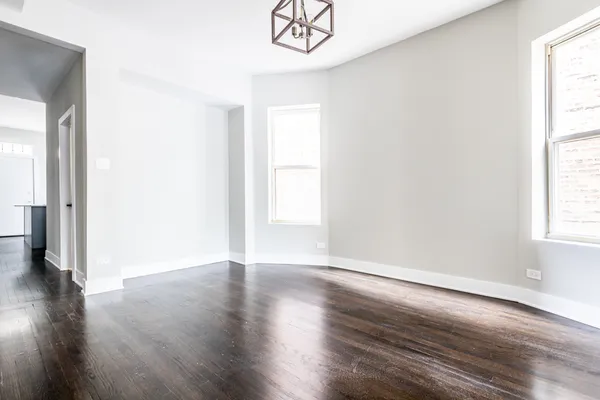 $3,000 | 1435 North Washtenaw Avenue, Unit 1, Chicago, IL 60622