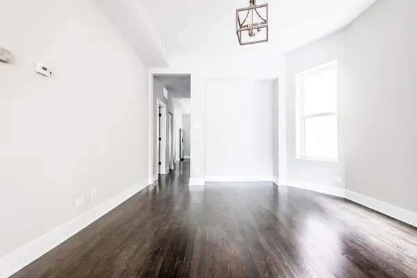 $3,000 | 1435 North Washtenaw Avenue, Unit 1, Chicago, IL 60622