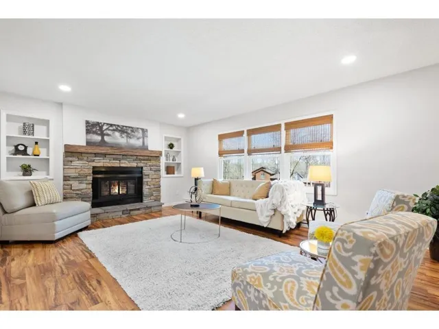 $3,200 | 25455 Nelsine Drive, Shorewood, MN 55331