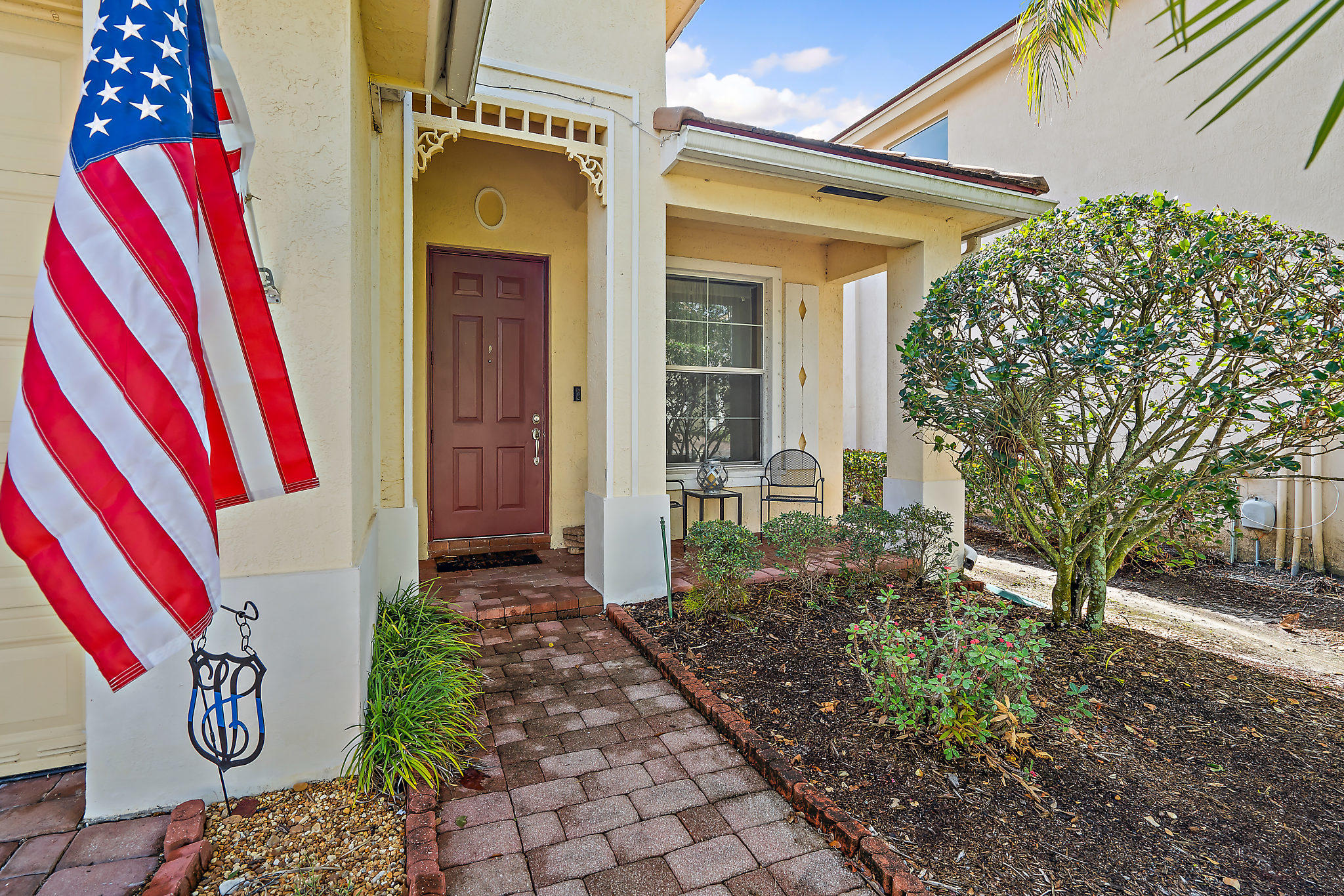 205 Mulberry Grove Road Royal Palm Beach, FL 33411 - Photo 3 of 21 004-205MulberryGrove-RoyalPalmBeach-FL-s