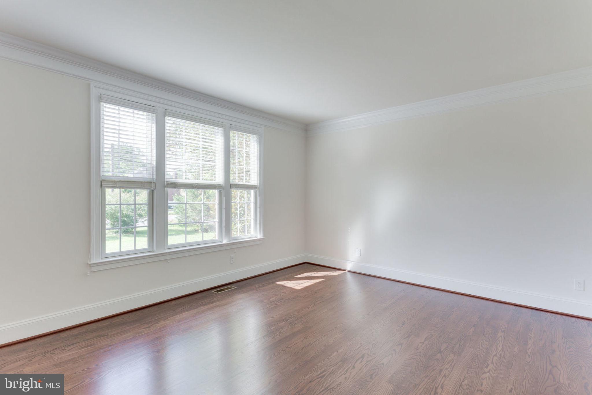 2730 Chain Bridge Road Vienna, VA 22181 - Photo 4 of 50 Gallery Image 4