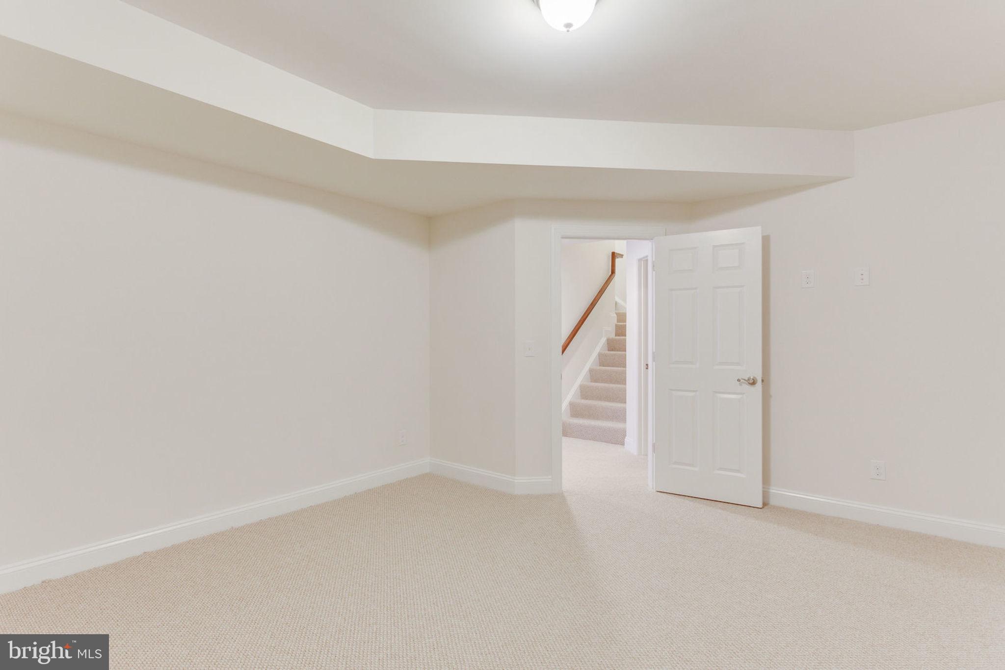 2730 Chain Bridge Road Vienna, VA 22181 - Photo 44 of 50 Gallery Image 44