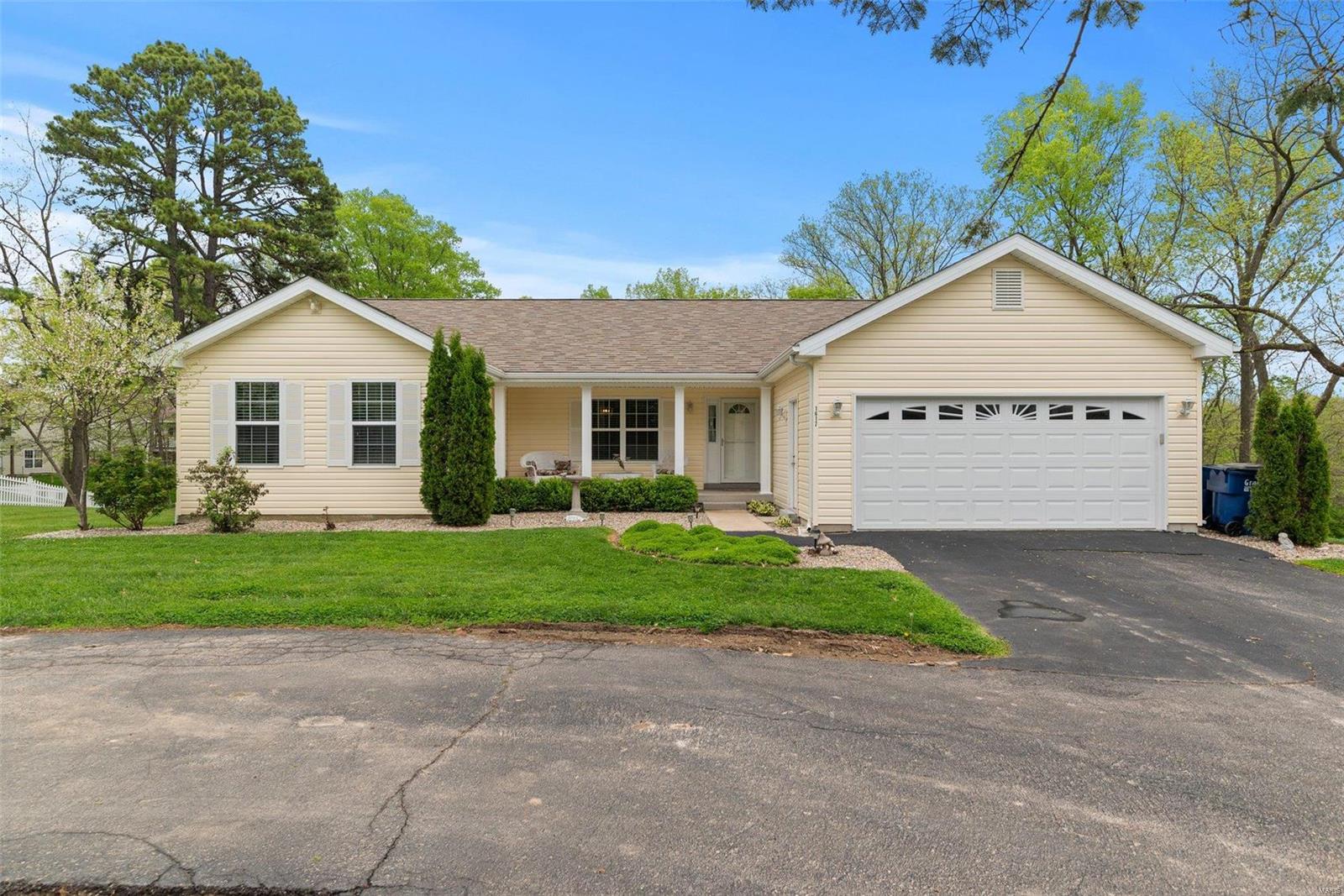 1617 St Peters Howell Road St. Peters, MO 63376 - Photo 2 of 38 Gallery Image 2