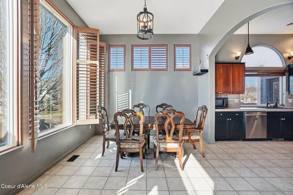 $779,000 | 23104 East Broadway Avenue, Liberty Lake, WA 99019