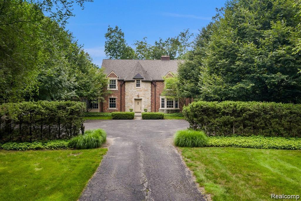 31241 Lahser Road Beverly Hills, MI 48025 - Photo 3 of 65