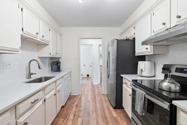 $296,900 | 6997 Fords Station Road, Unit 16, Germantown, TN 38138