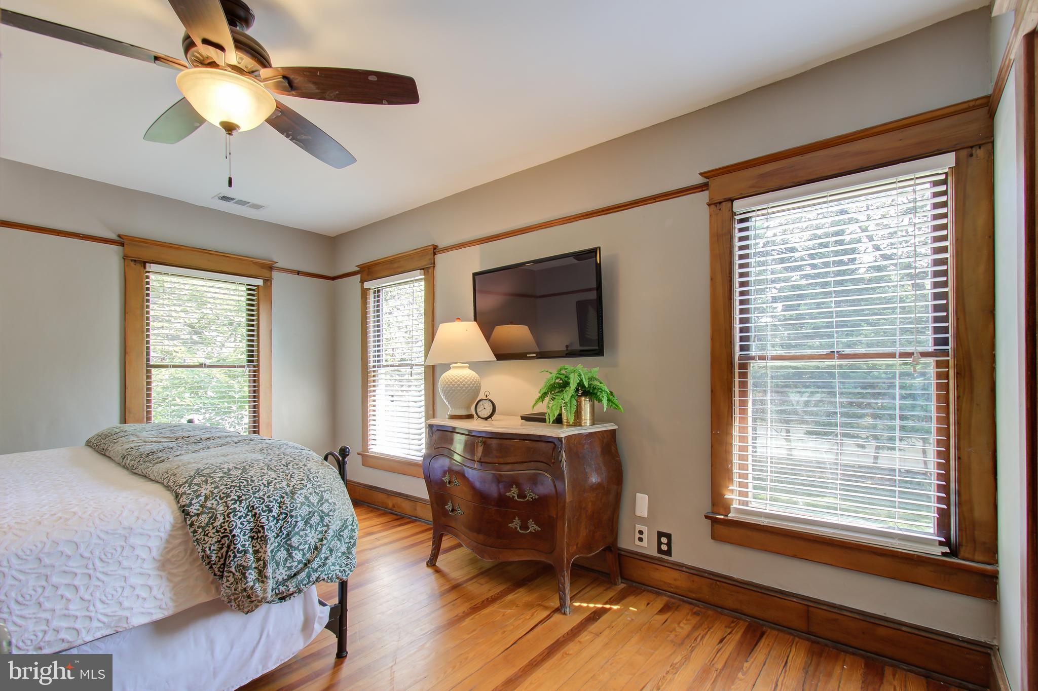 8909 1st Avenue Silver Spring, MD 20910 - Photo 54 of 124 Gallery Image 54