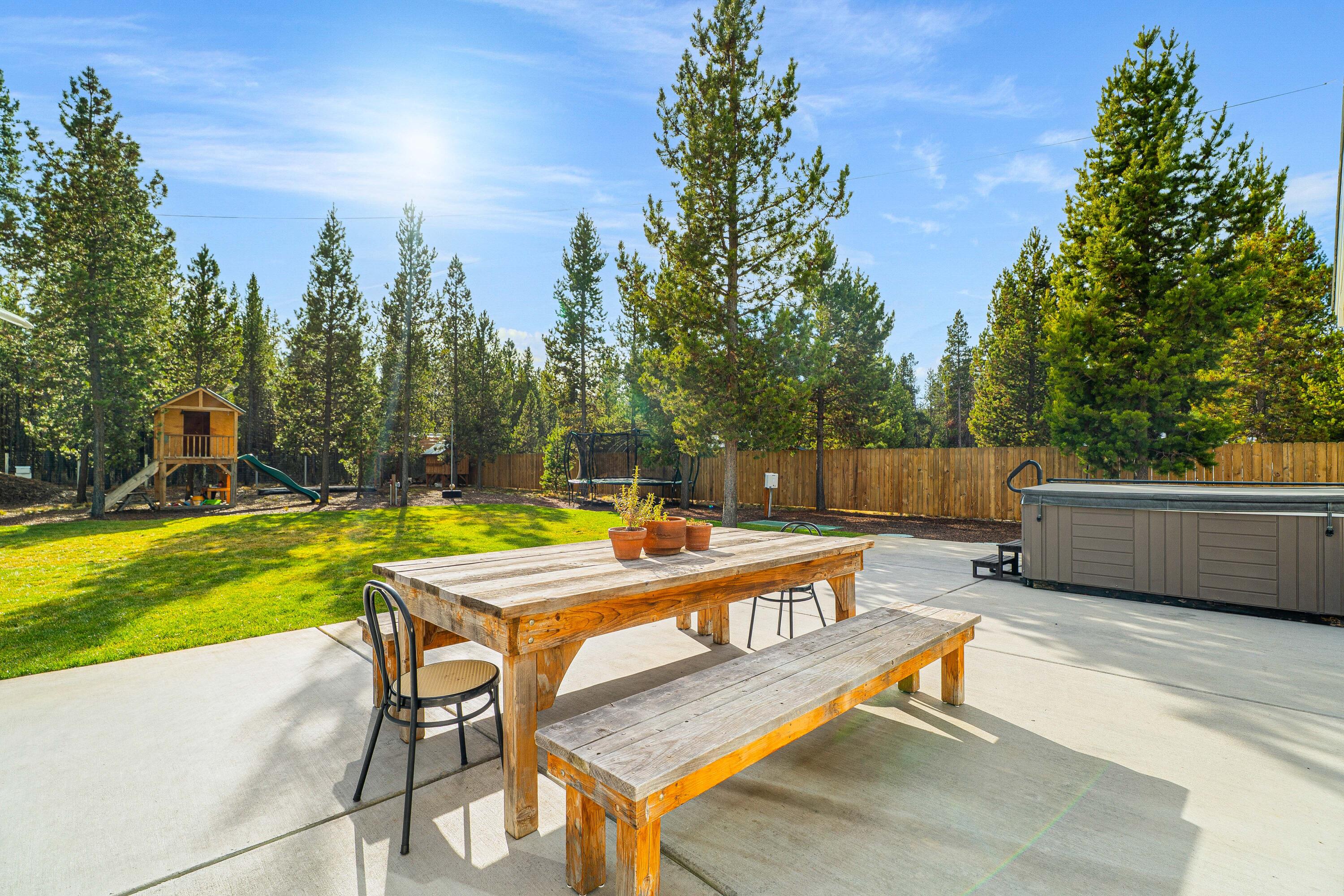 17189 Covina Road Bend, OR 97707 - Photo 26 of 81 13-Exterior