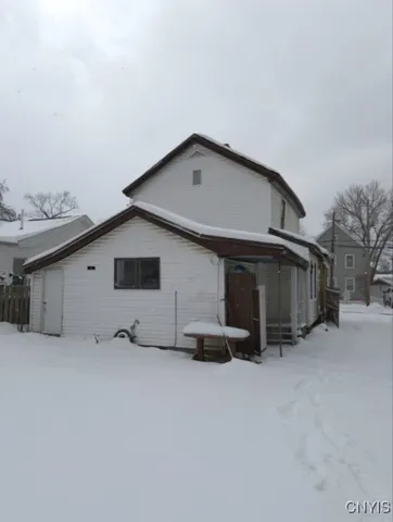 $89,900 | 1517 Miller Street, Utica, NY 13501