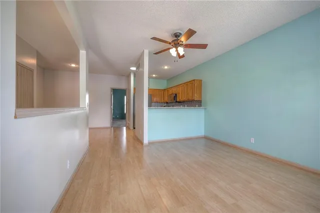 $237,000 | 609 South Woodson Lane, Gardner, KS 66030