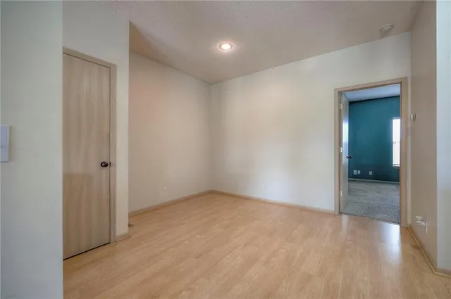 $237,000 | 609 South Woodson Lane, Gardner, KS 66030